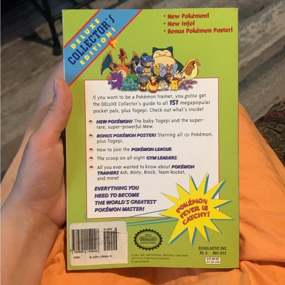 vintage 90’s Pokemon books bundle of 3 - Picture 3 of 13